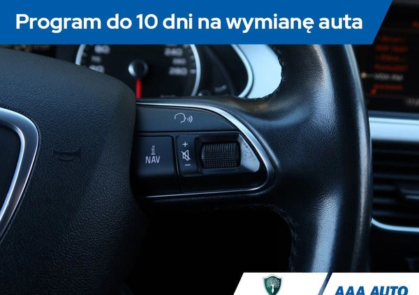 Audi A4 cena 58000 przebieg: 179395, rok produkcji 2015 z Skawina małe 326